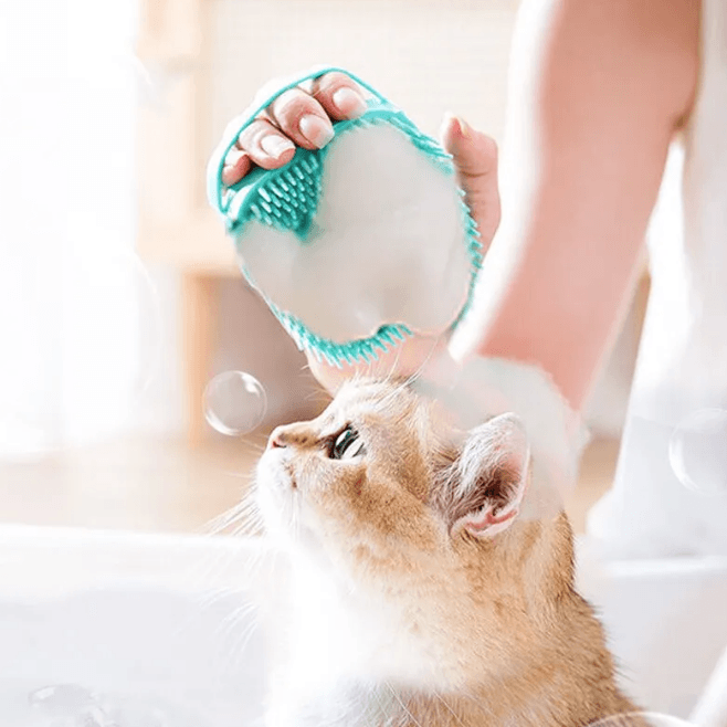 Brosse de massage avec distributeur de shampoing: Boopi™ - Boop-shop